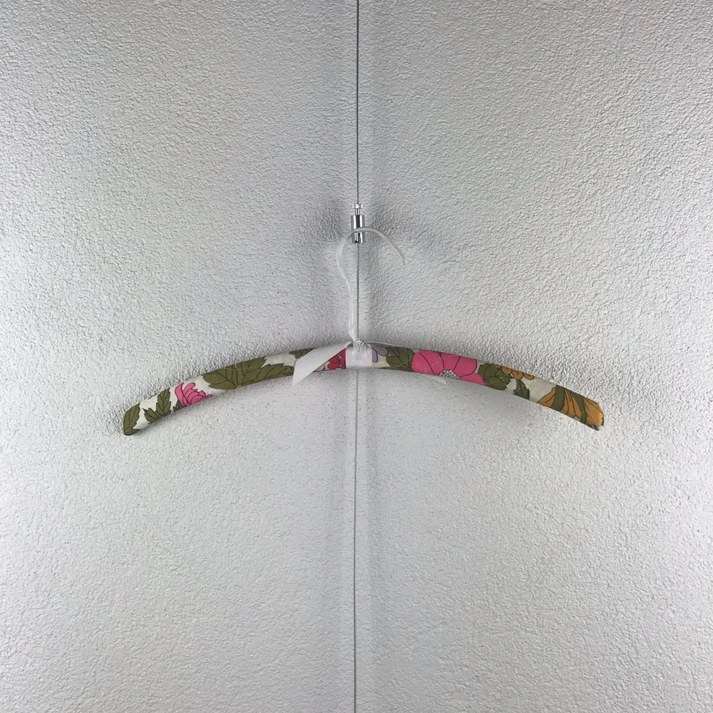 Vintage l 60s Quilted Lightly Padded Flower Power Kitsch Groovy Mod Coat Hanger